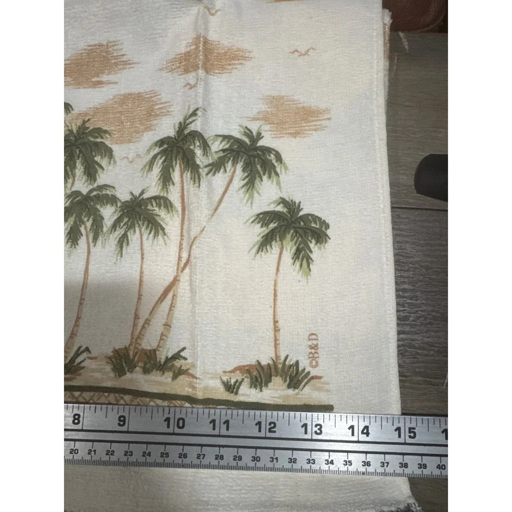 KitchenWorks B&D Palm Tree Tropical Cotton Kitchen Towels Set of 2 Cream Green